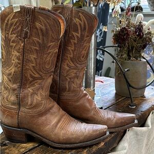 1883 by Lucchese women’s 8 1/2